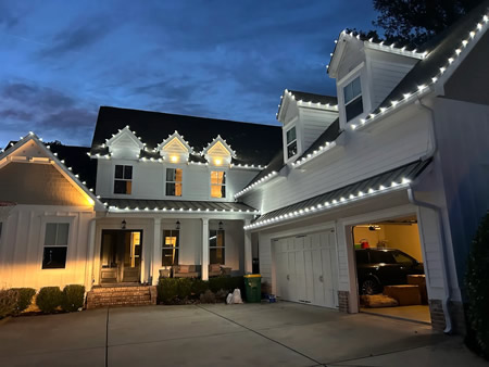What is All-Inclusive Christmas Lighting? A Milton Homeowner’s Guide to Stress-Free Holiday Displays